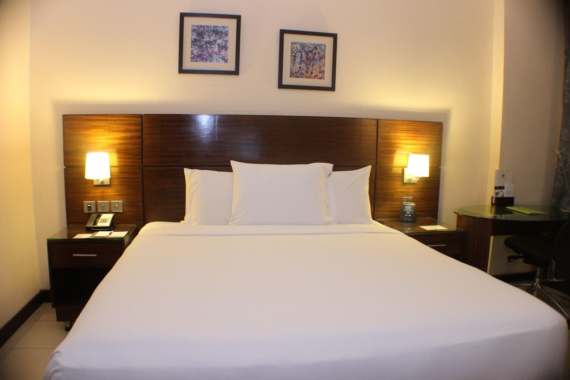 Doubletree By Hilton Hotel