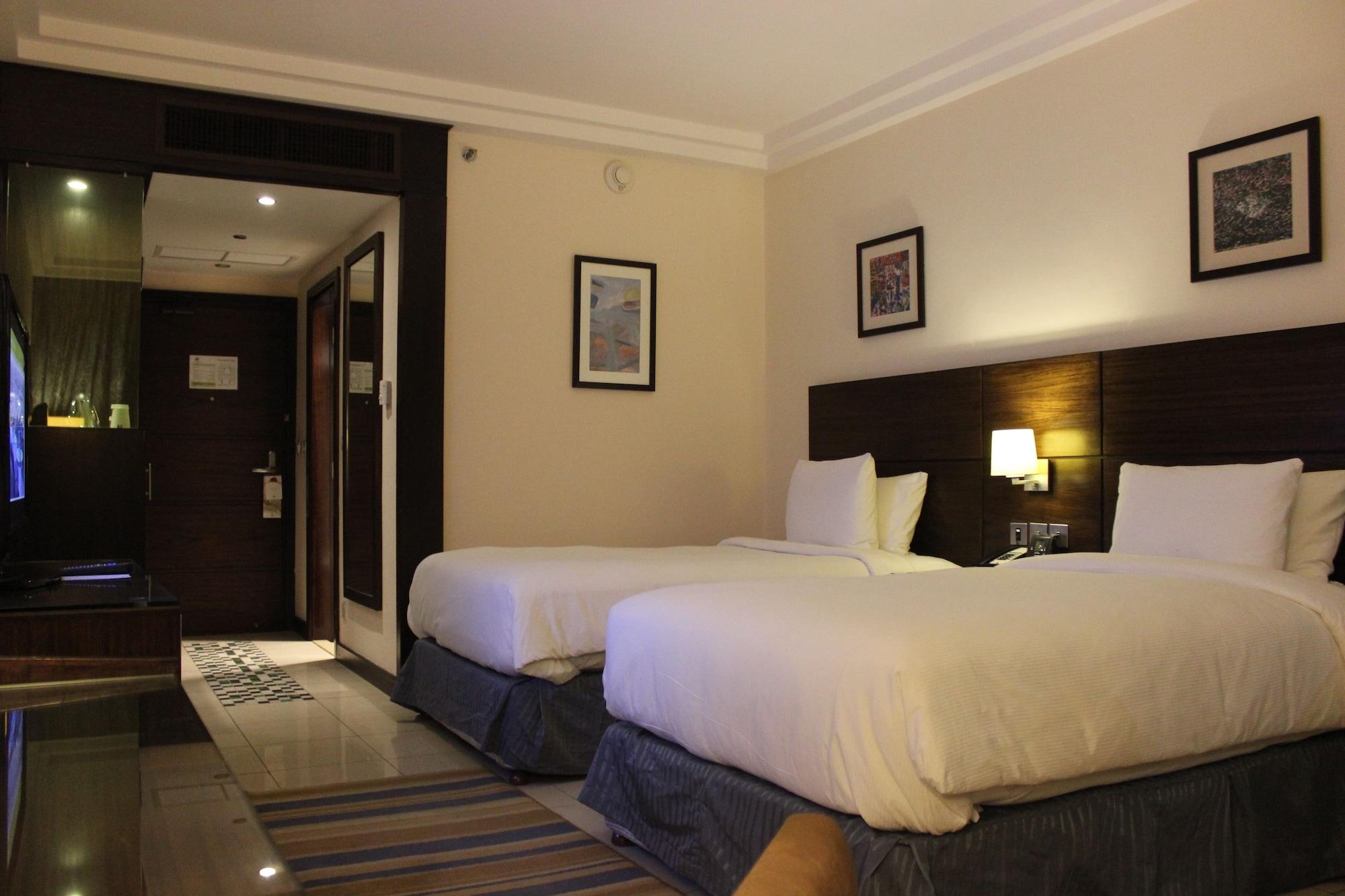 Doubletree By Hilton 5*