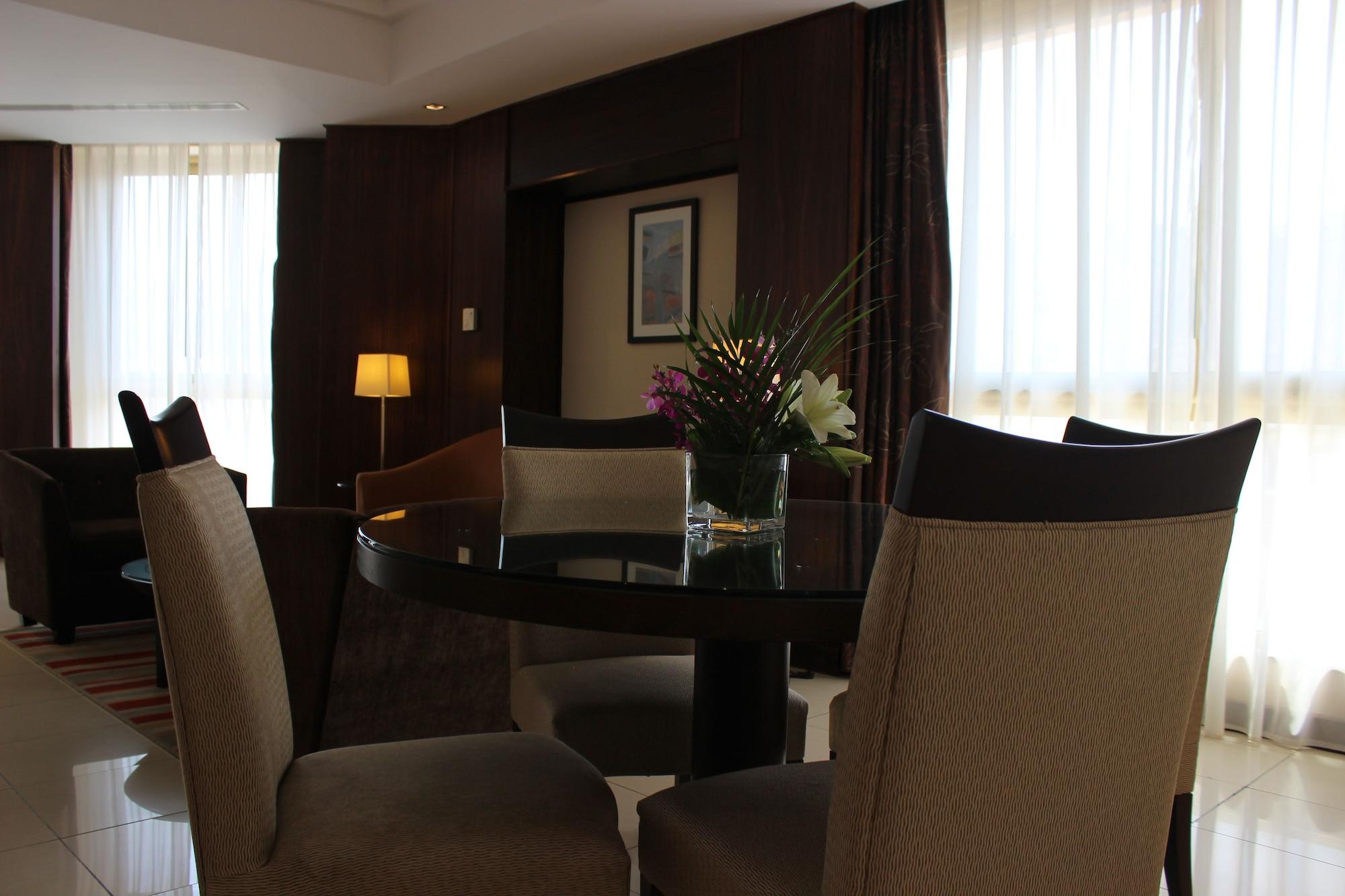 Doubletree By Hilton 5*