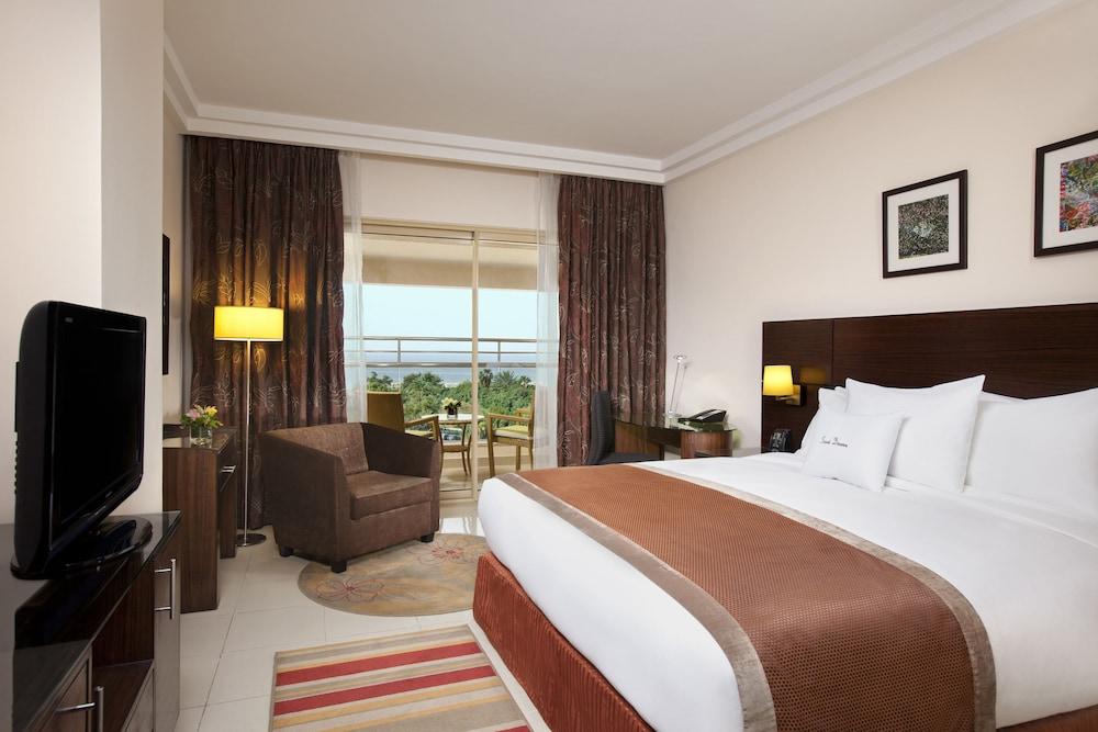 Hotel Doubletree By Hilton 5*
