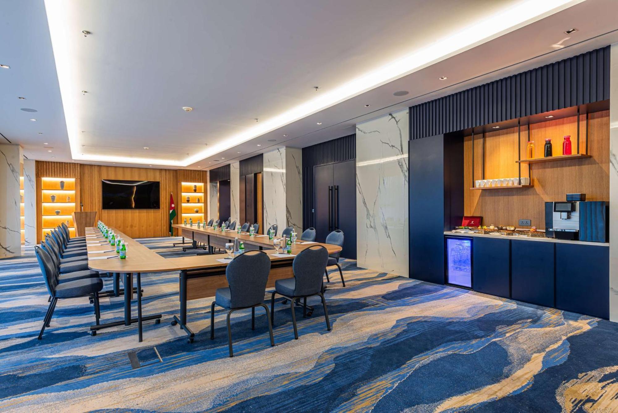 Doubletree By Hilton Aqaba